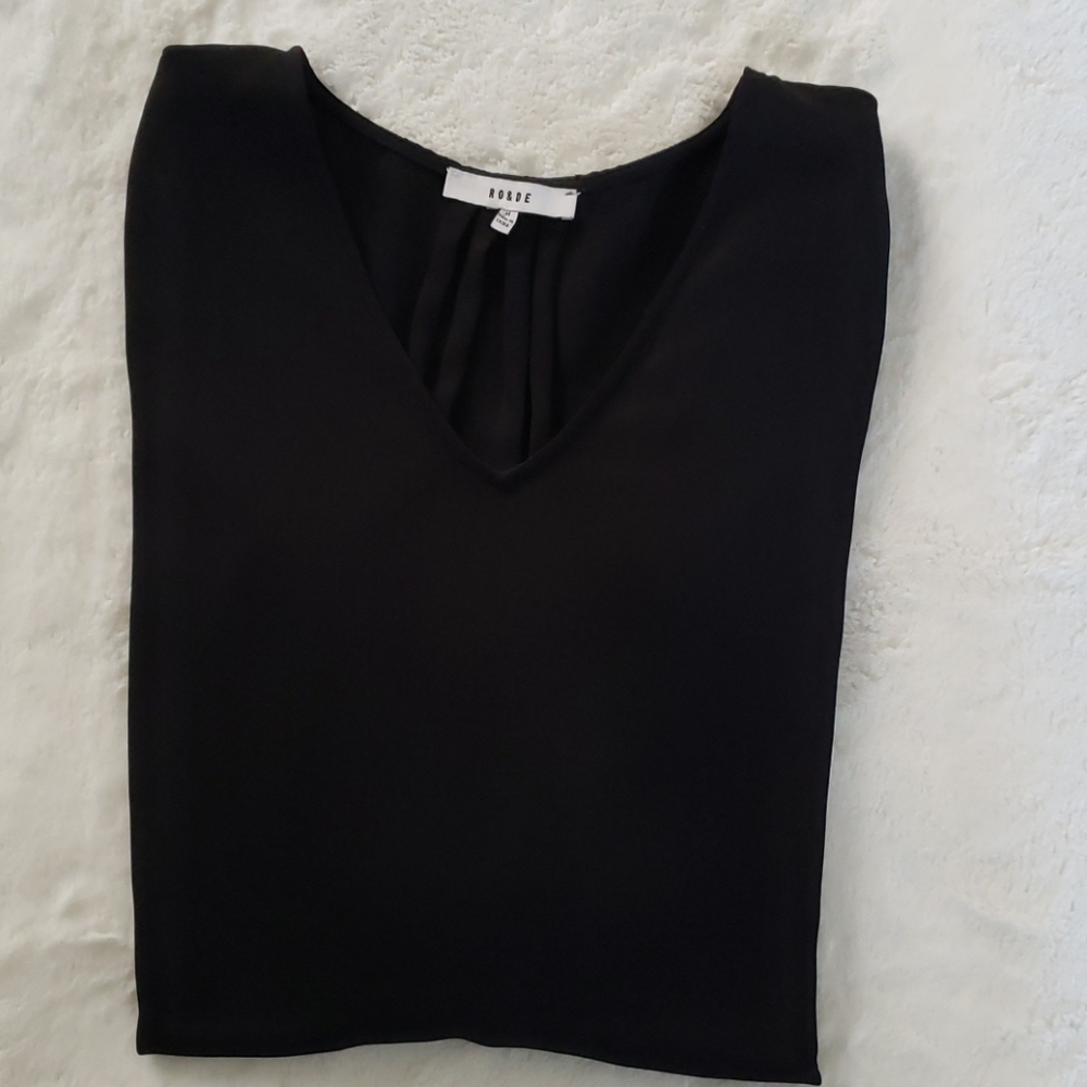 RO & DE Bell Sleeve Blouse - size M